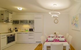Harmony Apartment